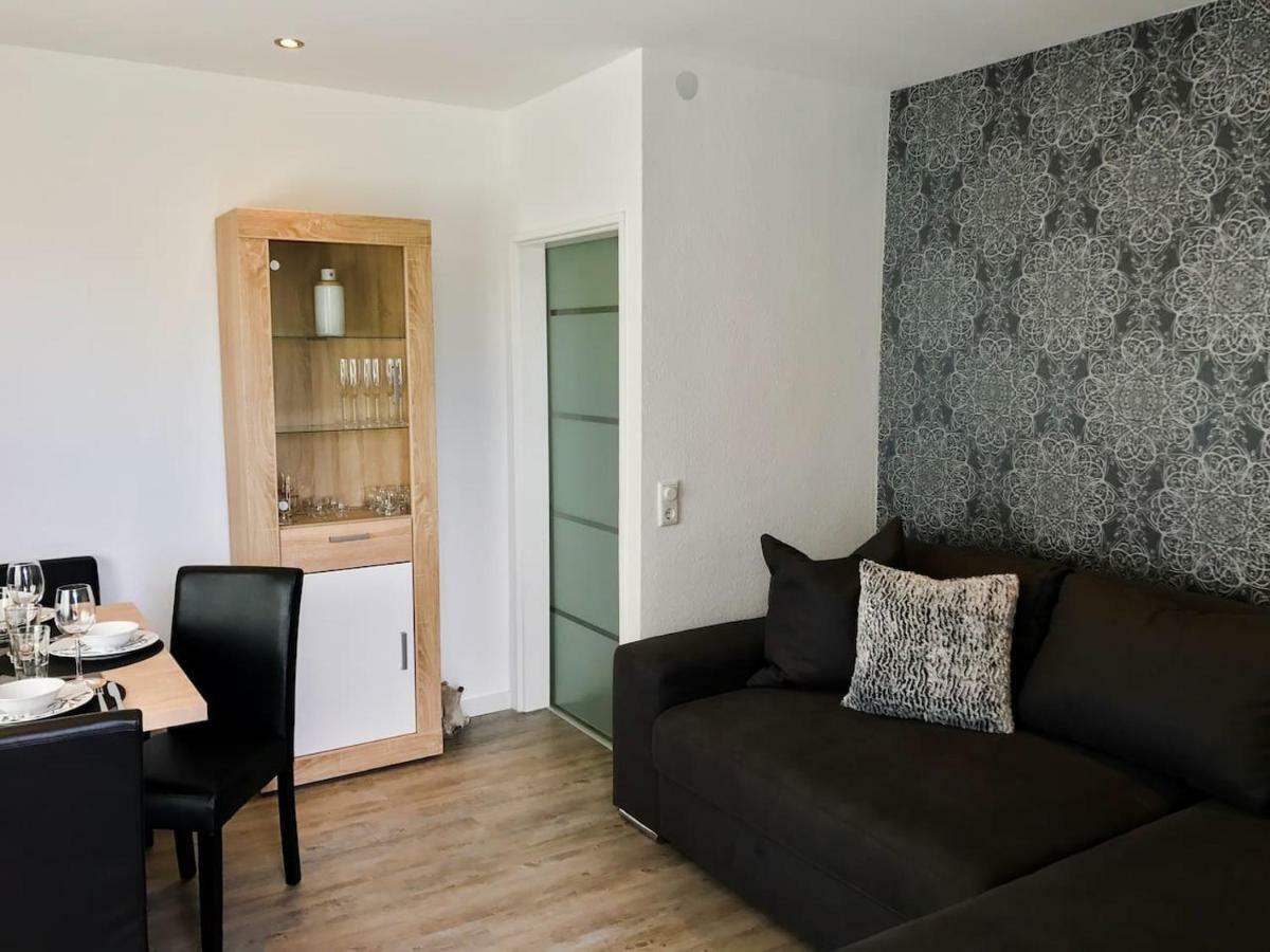 Appartement Schoene, Neue Am Rhein Und Mit Balkon *